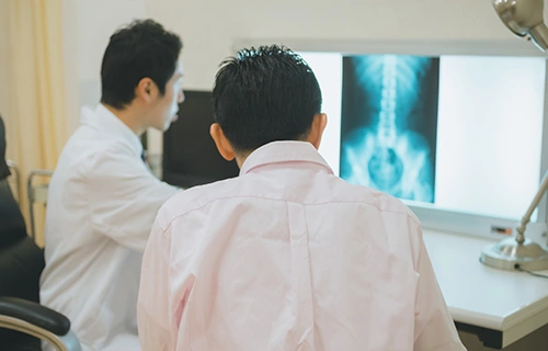 最初に整形外科を受診する理由イメージ画像