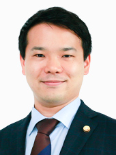 内野　真