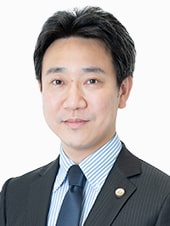 緒方 秀一郎 弁護士